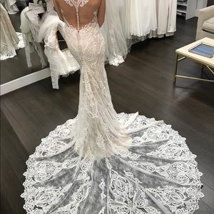 Wedding Dress - Martina Liana style 948